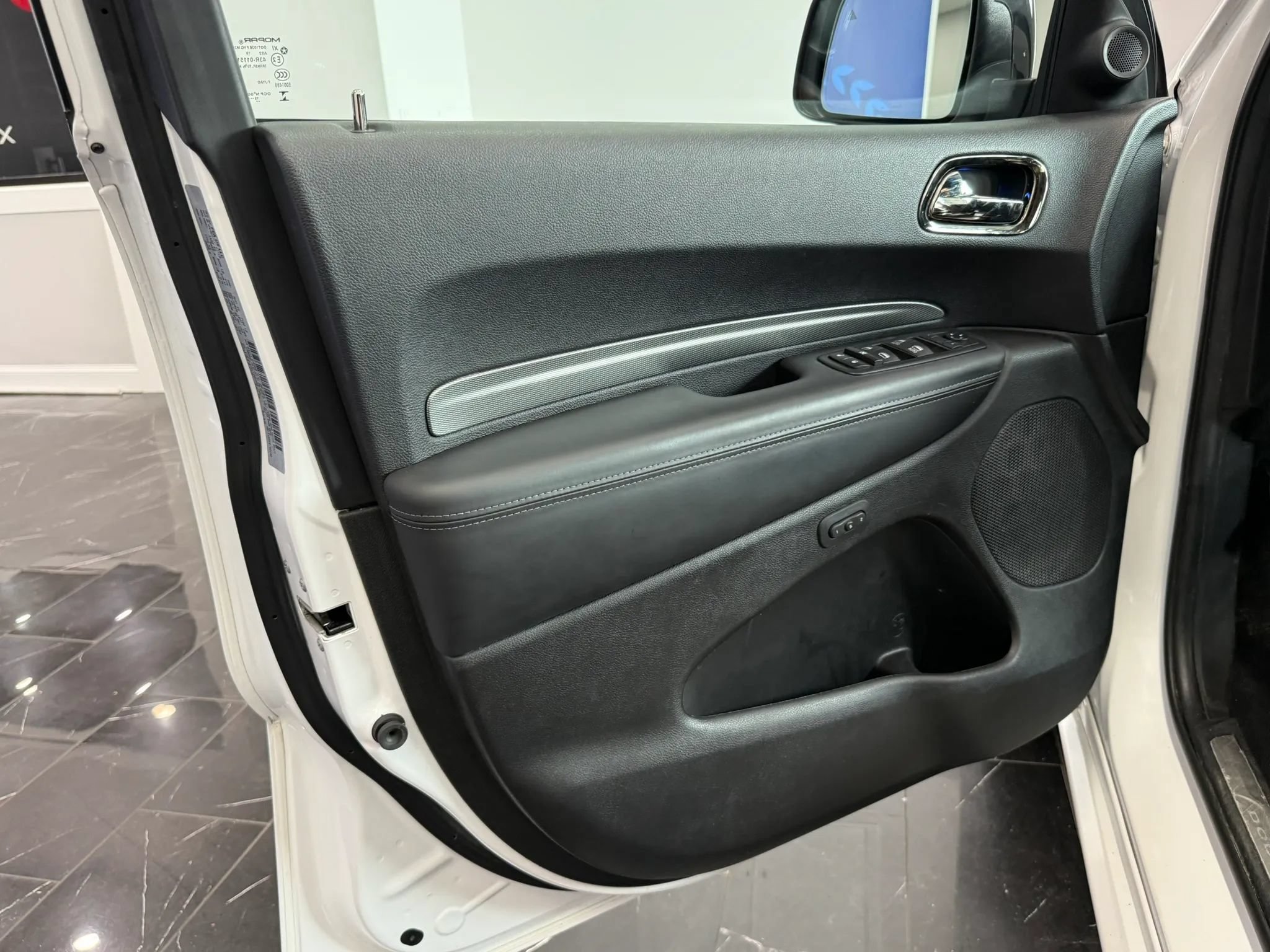 Used 2020 Dodge Durango R/T w/ Blacktop Package AWD/4WD image 7