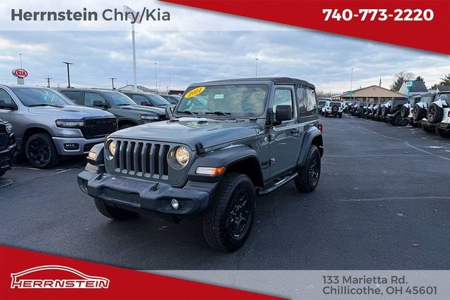 Used 2021 Jeep Wrangler Sport image 3