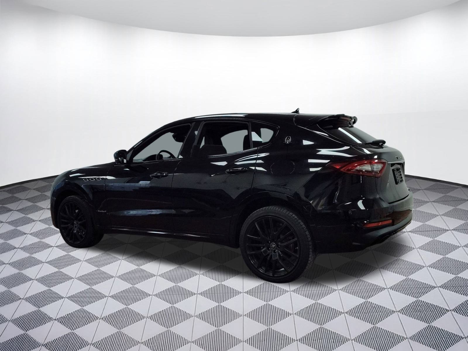 Used 2020 Maserati Levante GranSport image 3