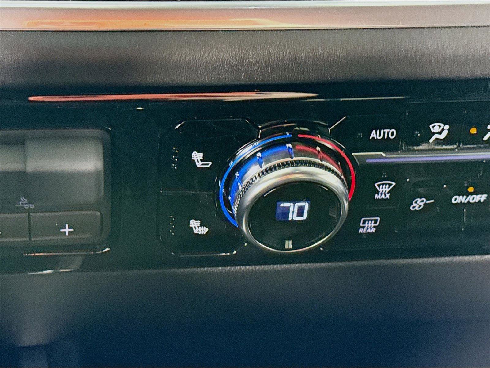 New 2026 GMC Sierra 1500 Elevation w/ Elevation Premium Package image 16