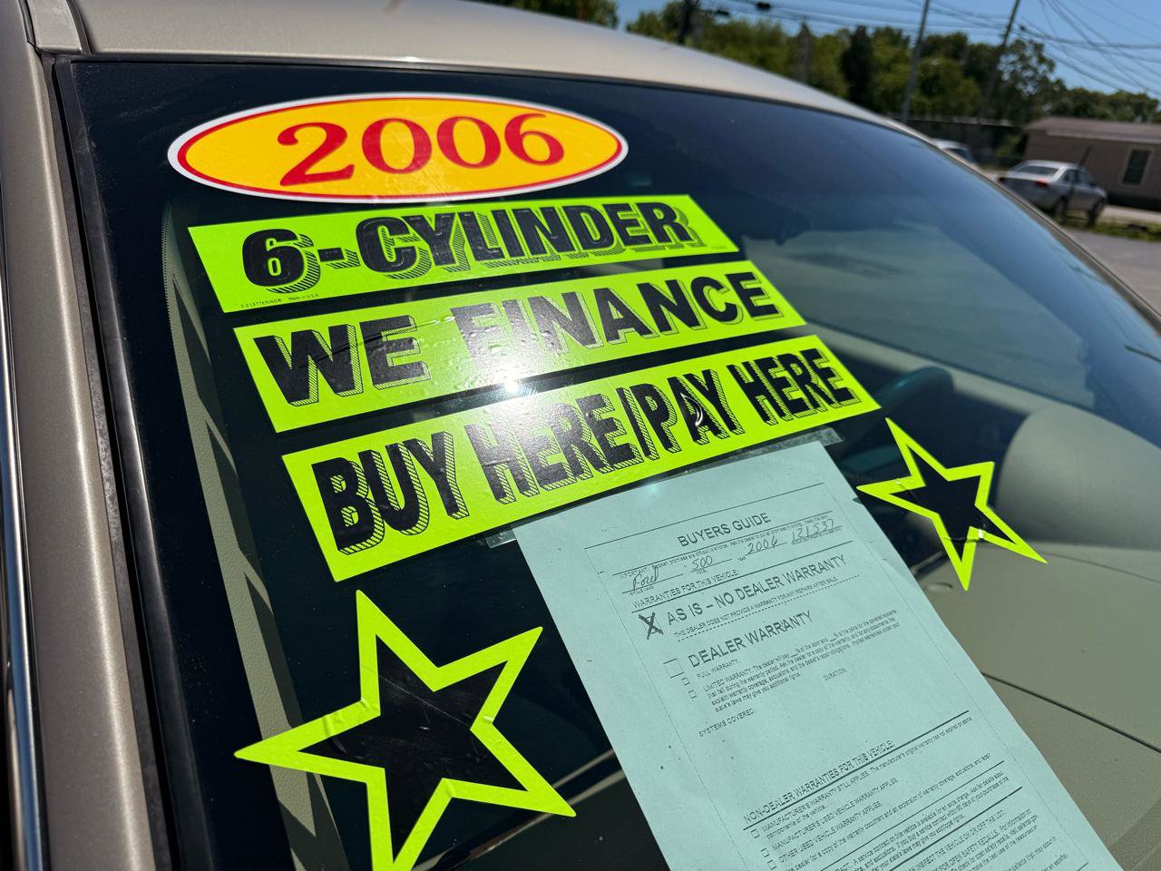 Used 2006 Ford Five Hundred SEL FWD image 2