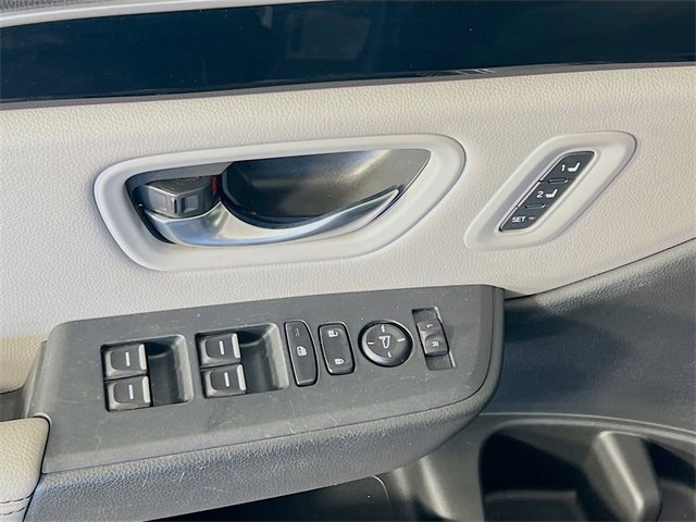 Used 2024 Honda Pilot EX-L image 11