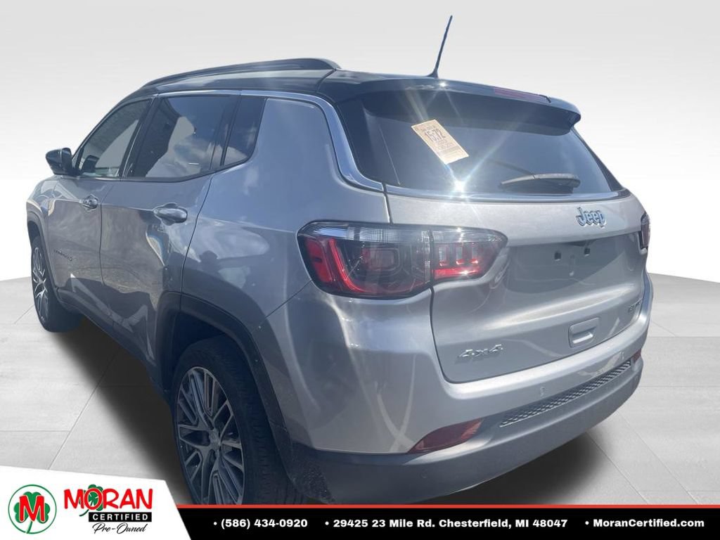 Used 2023 Jeep Compass Limited w/ Elite Group AWD/4WD image 6