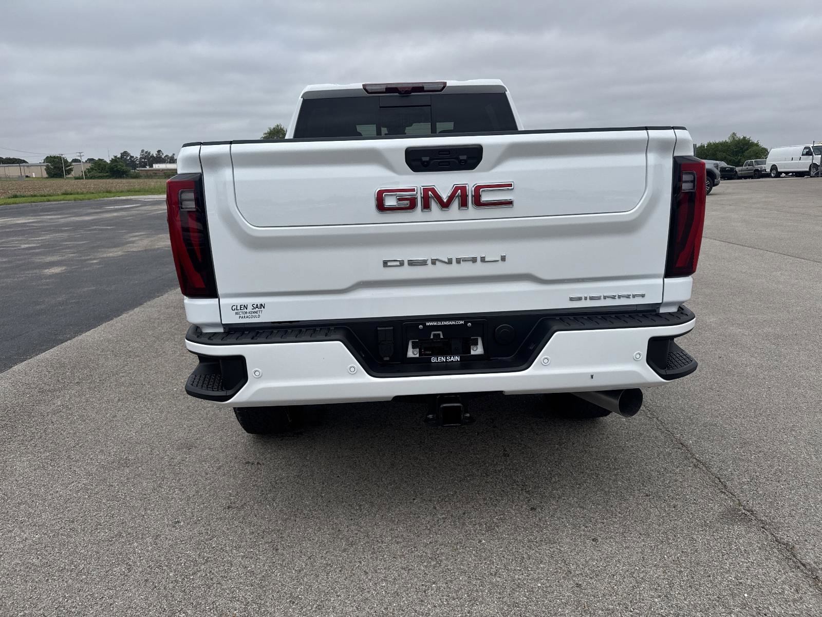 New 2026 GMC Sierra 2500 Denali w/ Technology Package AWD/4WD image 6