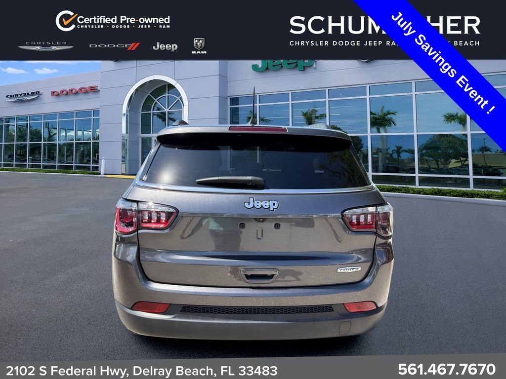 Certified 2022 Jeep Compass Latitude w/ Sun and Sound Group FWD image 6