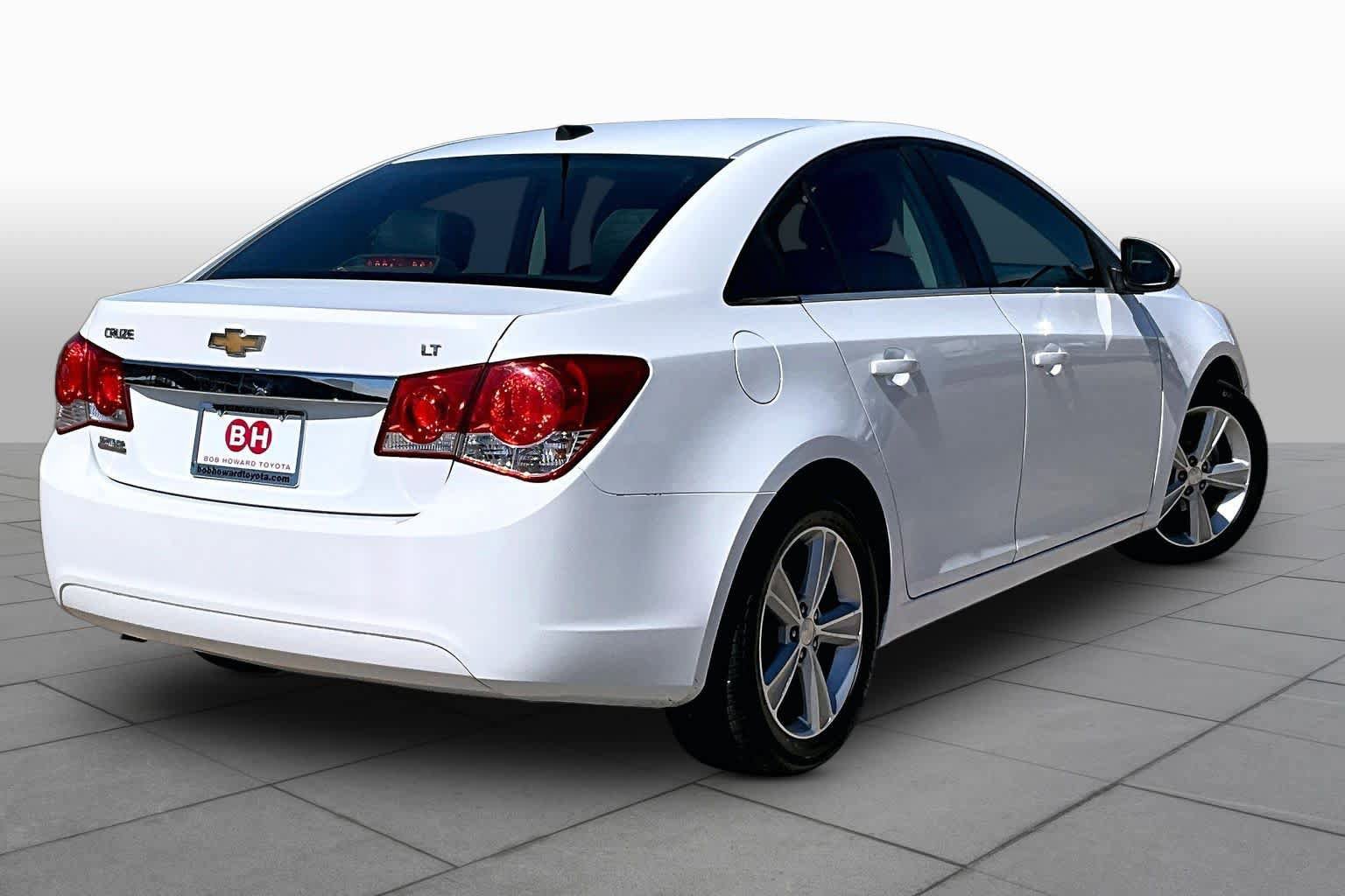 Used 2014 Chevrolet Cruze LT FWD image 13