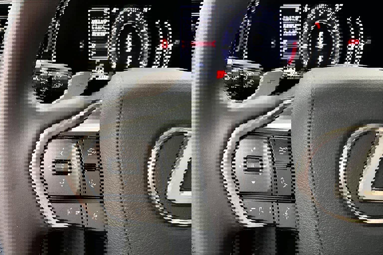 Used 2024 Lexus NX 250 image 23