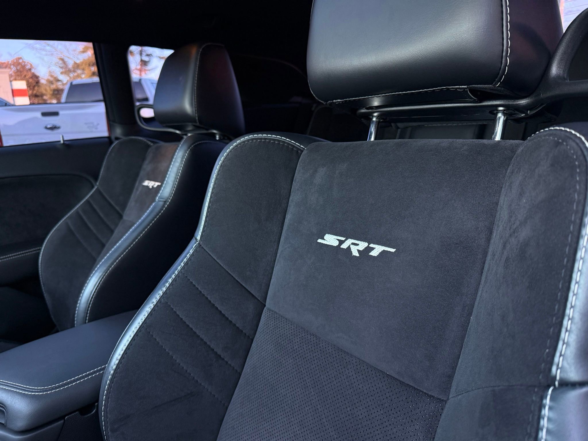 Used 2016 Dodge Challenger SRT Hellcat image 38