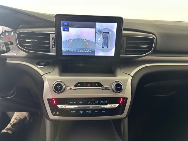 Used 2022 Ford Explorer XLT w/ Equipment Group 202A image 22