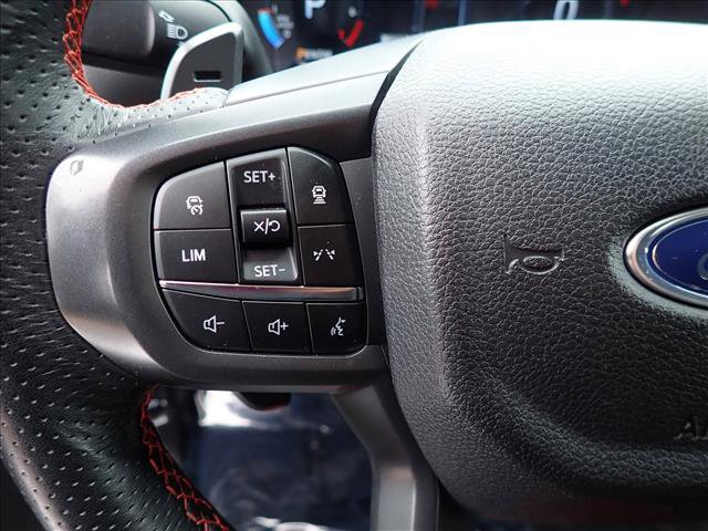 Used 2025 Ford Ranger Raptor AWD/4WD image 13