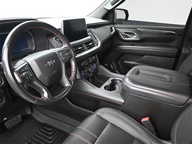 Used 2022 Chevrolet Suburban RST w/ Sport Performance Package image 13