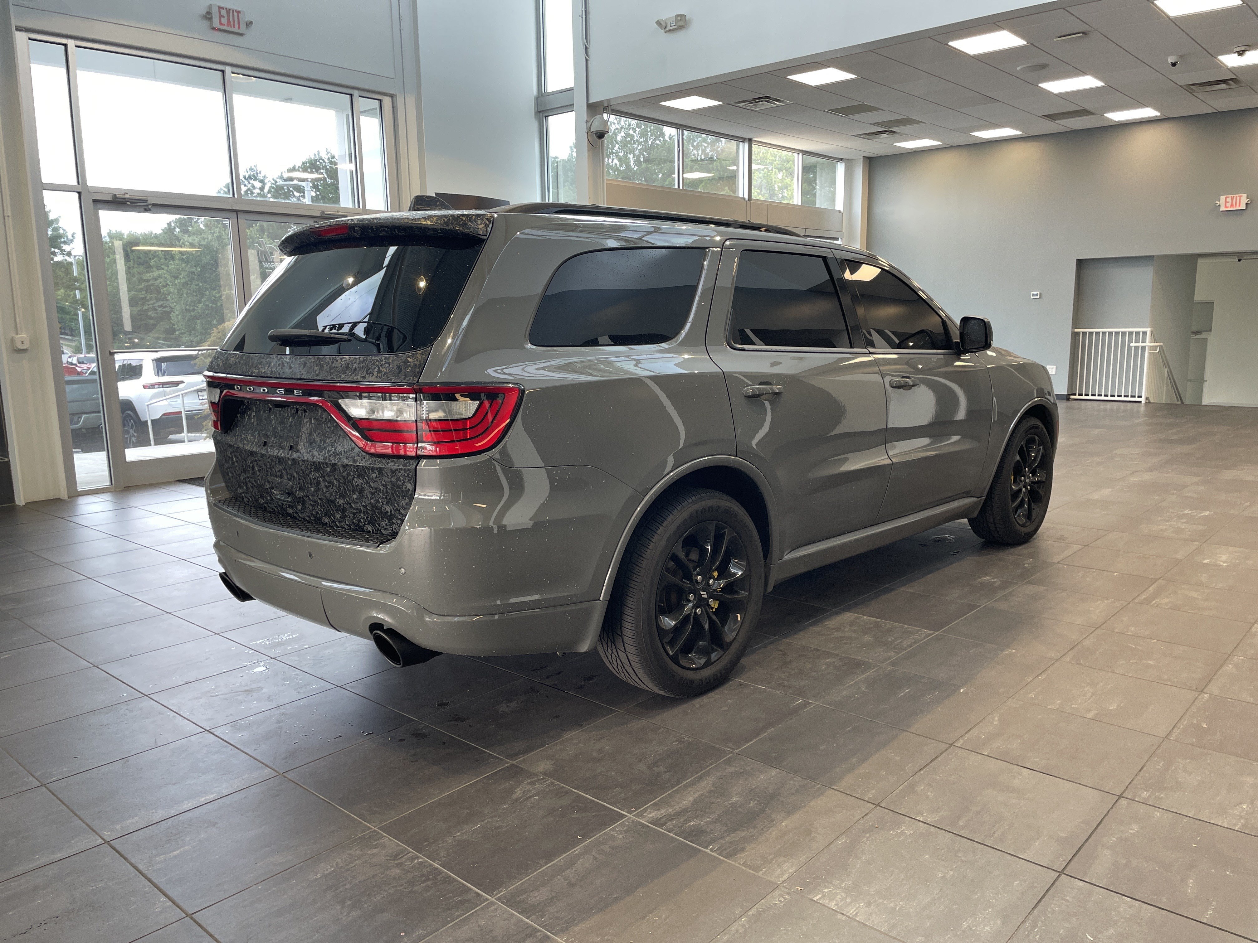 Used 2022 Dodge Durango R/T w/ Blacktop Package AWD/4WD image 12