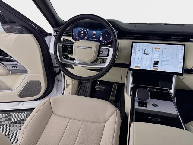 New 2026 Land Rover Range Rover Long Wheelbase Autobiography image 25