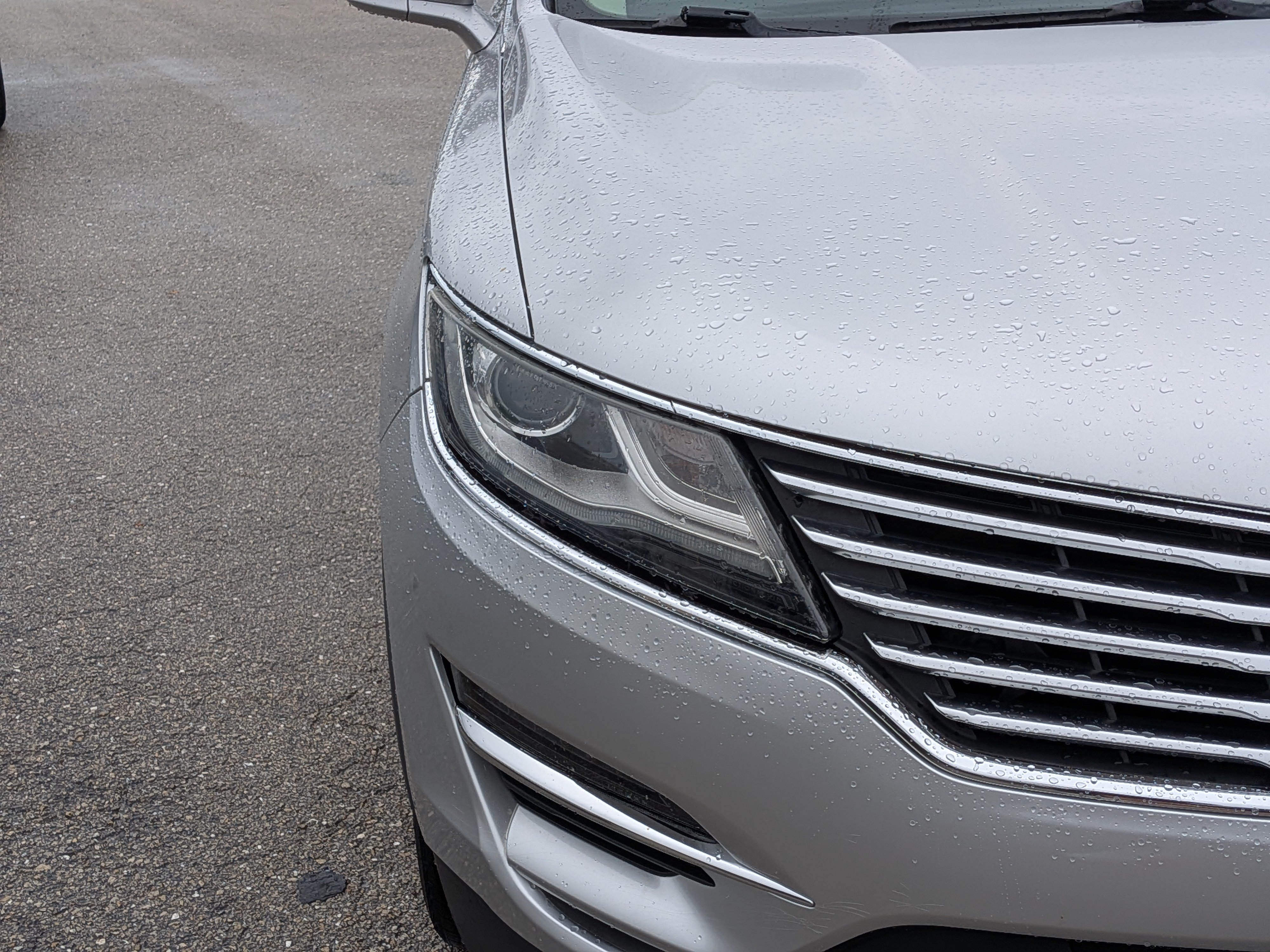 Used 2017 Lincoln MKC Reserve FWD image 10
