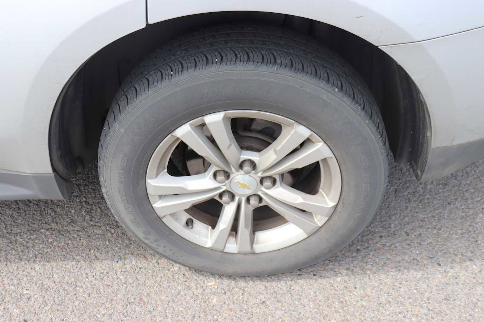 Used 2013 Chevrolet Equinox LS image 9