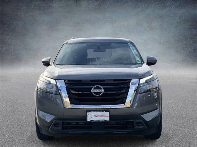 New 2025 Nissan Pathfinder SV w/ SV Premium Package image 6