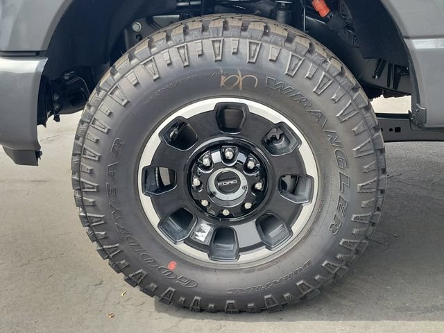 New 2026 Ford F350 XLT w/ XLT Premium Package AWD/4WD image 28