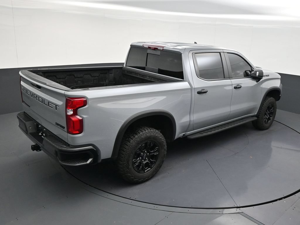 Used 2024 Chevrolet Silverado 1500 ZR2 w/ Technology Package AWD/4WD image 15