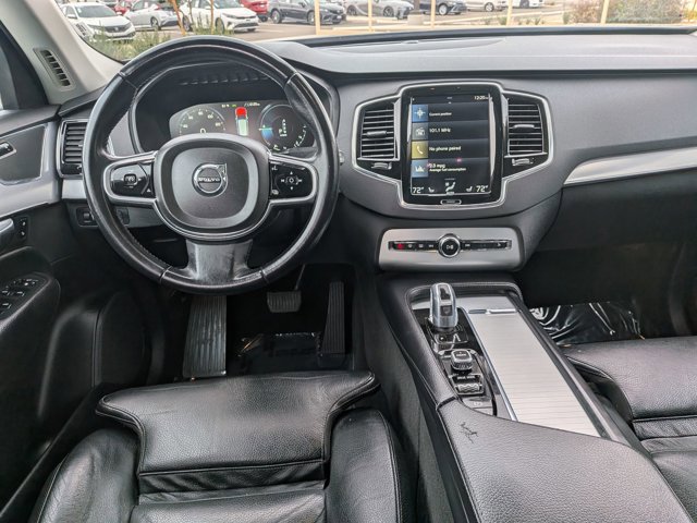 Used 2016 Volvo XC90 T8 Momentum w/ Vision Package image 15