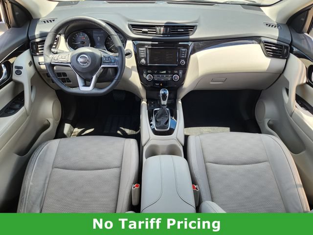 Used 2021 Nissan Rogue Sport SV w/ Technology Package FWD image 25