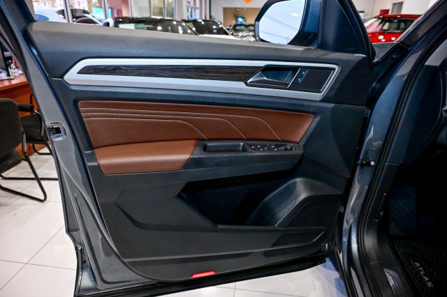 Used 2022 Volkswagen Atlas SE image 18