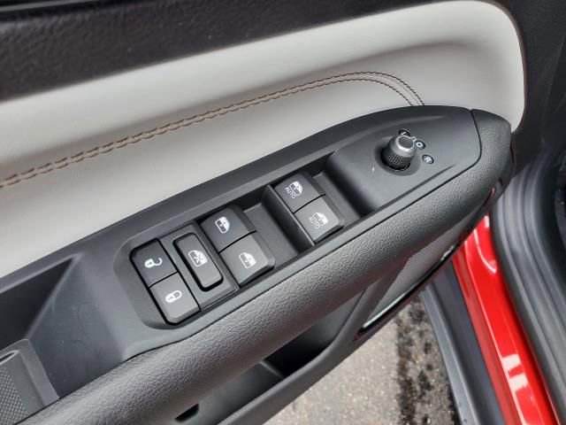 New 2025 Jeep Compass Limited image 7