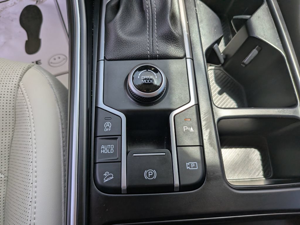 Certified 2026 Kia Sorento S FWD image 28