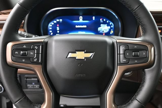 Used 2024 Chevrolet Tahoe High Country AWD/4WD image 34