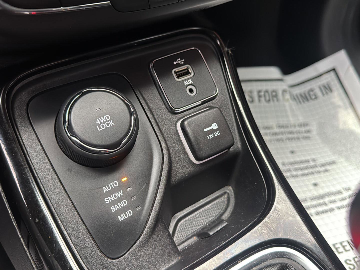 Used 2018 Jeep Compass Limited image 22