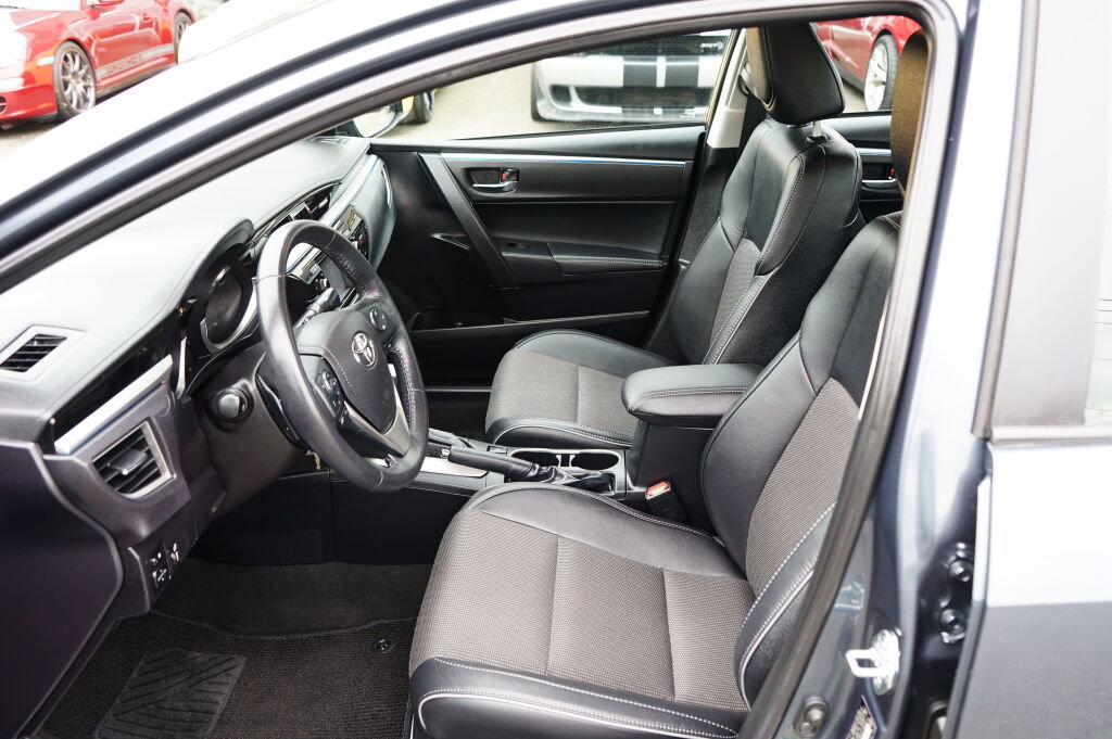 Used 2016 Toyota Corolla S image 11