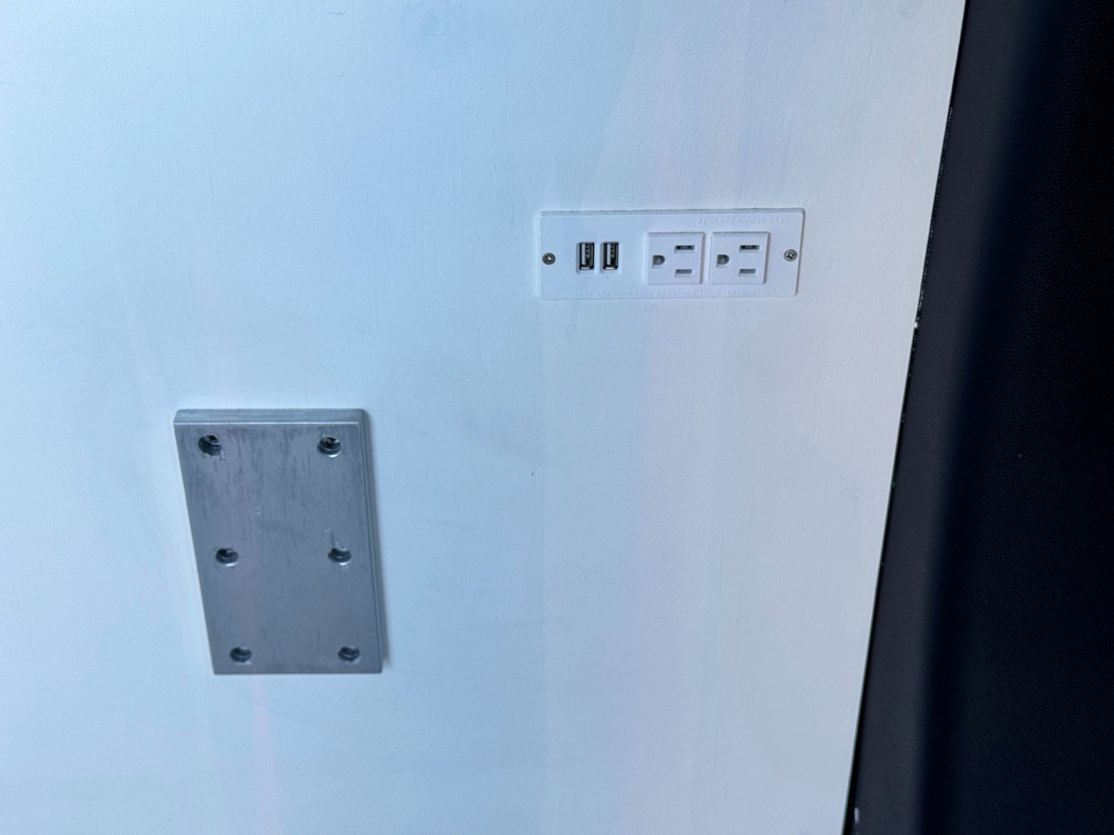 Used 2021 Mercedes-Benz Sprinter 2500 w/ Premium Plus Package image 51