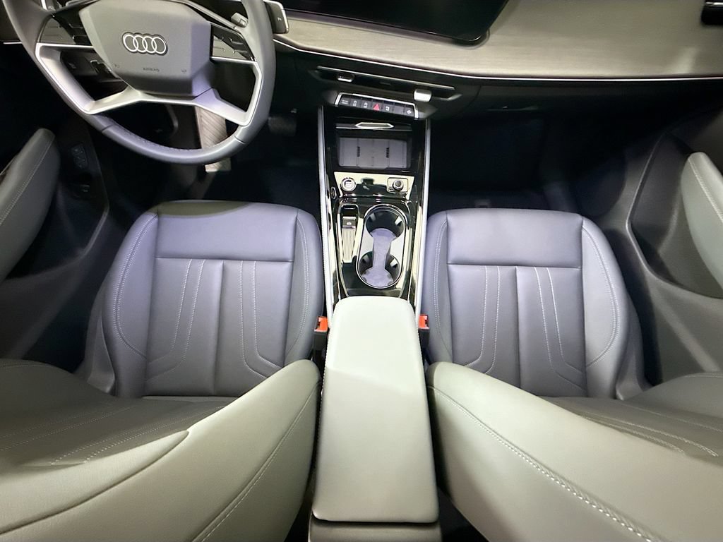 New 2026 Audi Q3 quattro 2.0T AWD/4WD image 15