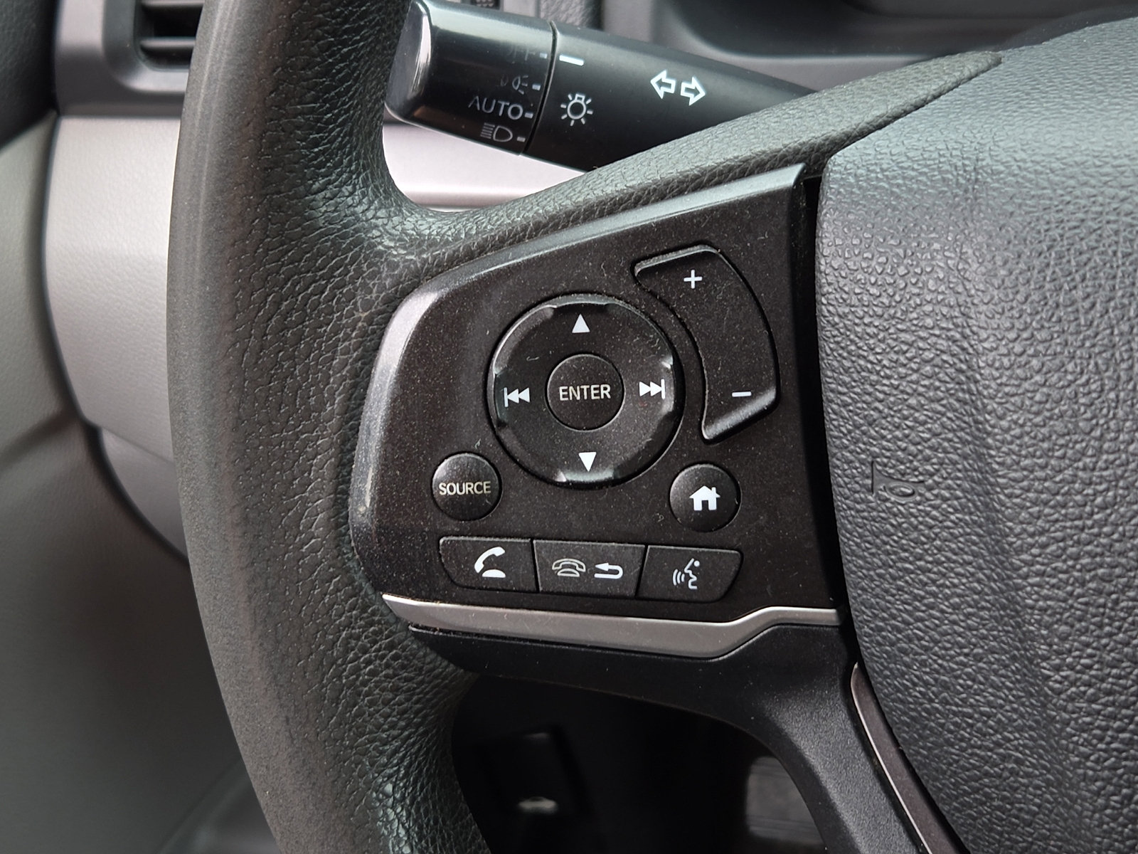 Used 2019 Honda Pilot LX image 21