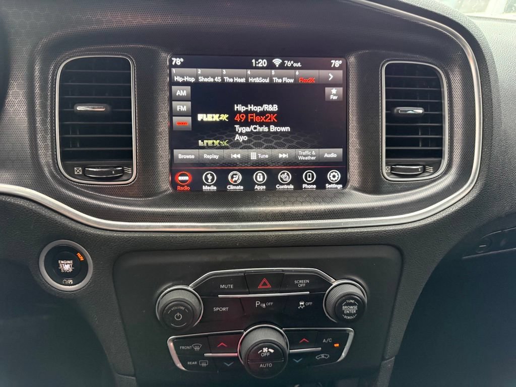 Used 2018 Dodge Charger R/T RWD image 9