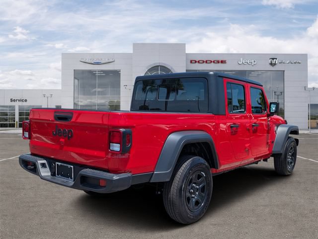 Certified 2026 Jeep Gladiator Sport AWD/4WD image 3