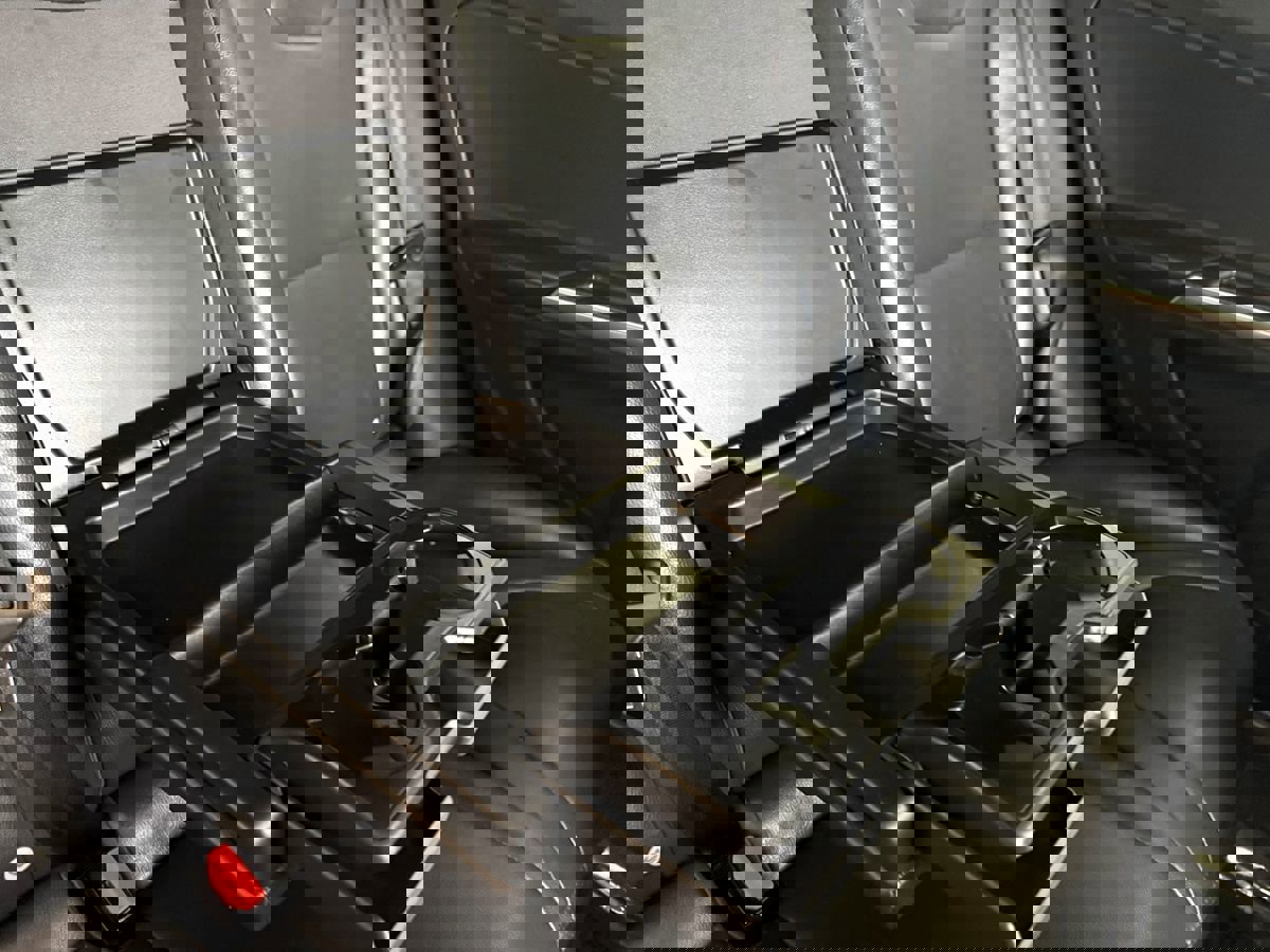 Used 2018 Volvo V60 T5 Cross Country w/ Convenience Package image 52