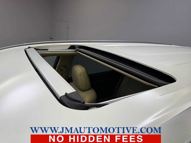 Used 2017 Toyota Highlander Limited image 11