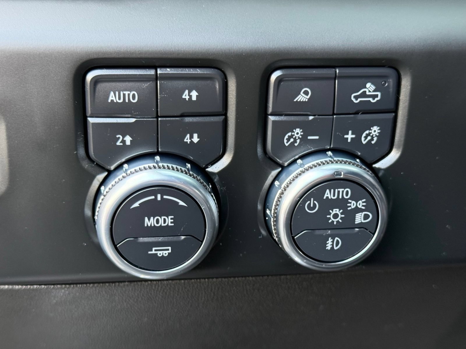 Used 2023 GMC Sierra 1500 AT4 AWD/4WD image 41