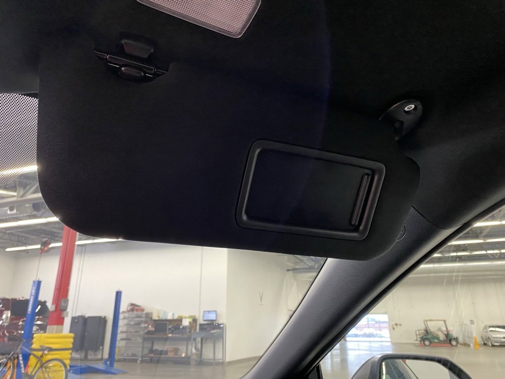 Used 2025 Toyota Camry Hybrid image 40
