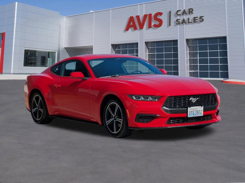 Used 2024 Ford Mustang Premium image 3