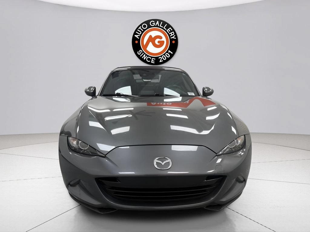 Used 2019 MAZDA MX-5 Miata Grand Touring w/ GT-S Package RWD image 9