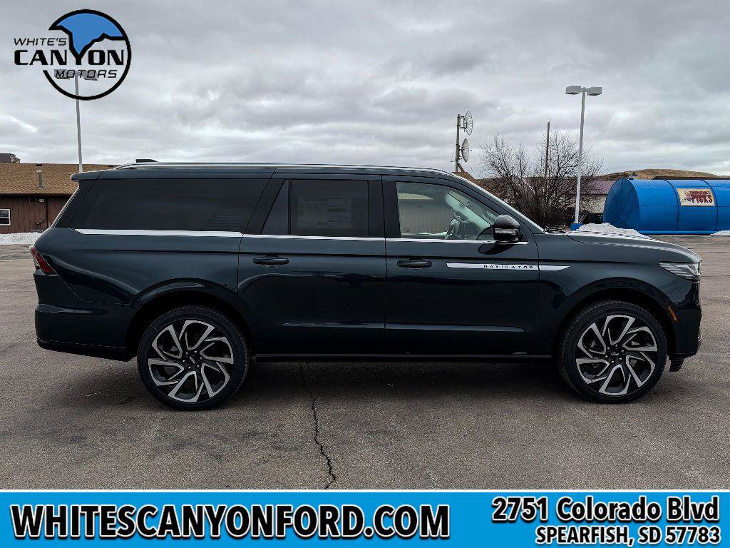 New 2026 Lincoln Navigator L Reserve image 11
