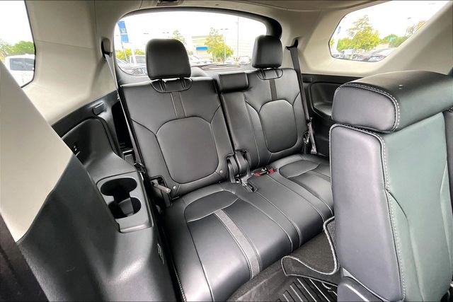Used 2025 Honda Pilot EX-L image 31