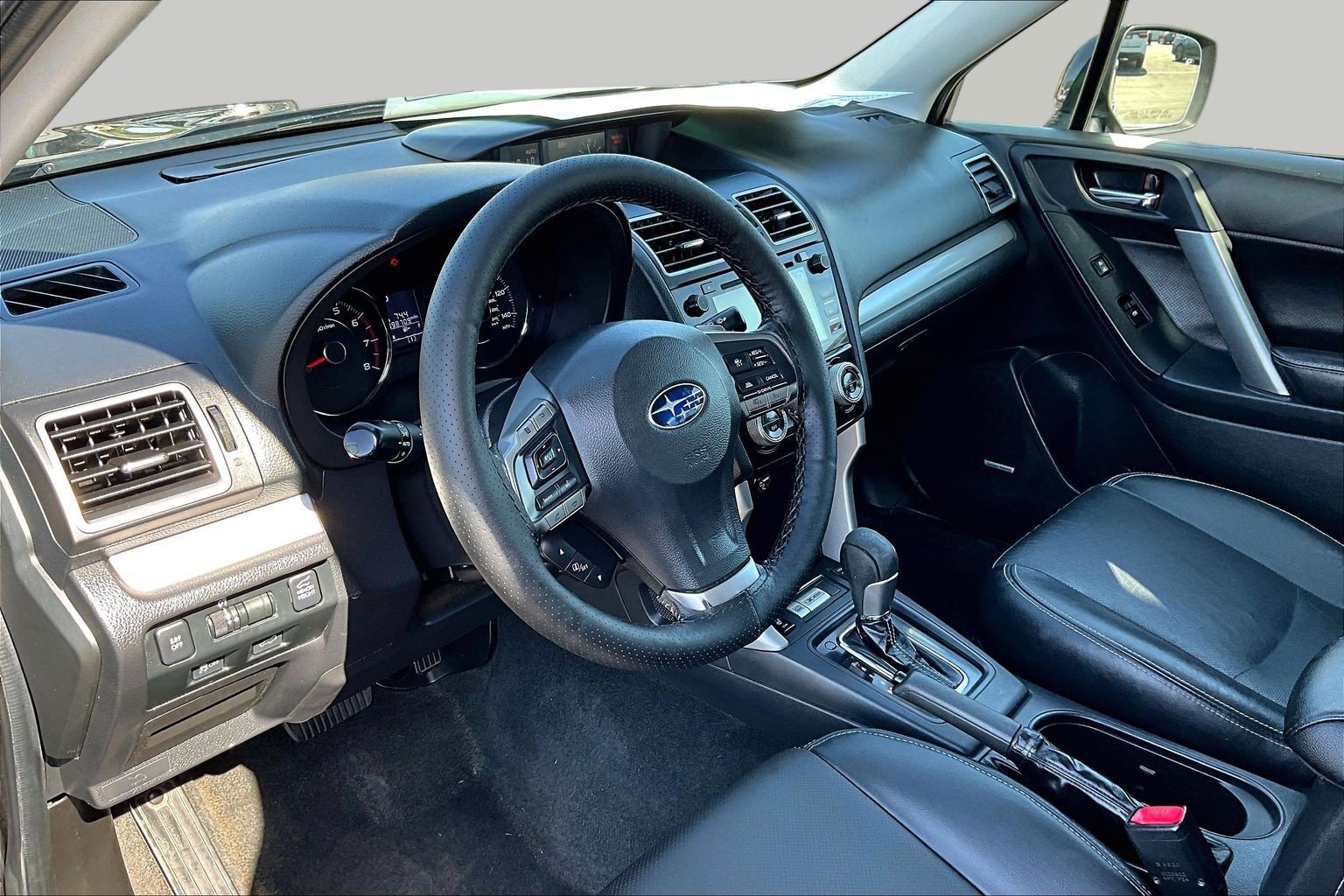 Used 2016 Subaru Forester 2.0XT Touring w/ Eyesight & Navigation System AWD/4WD image 12