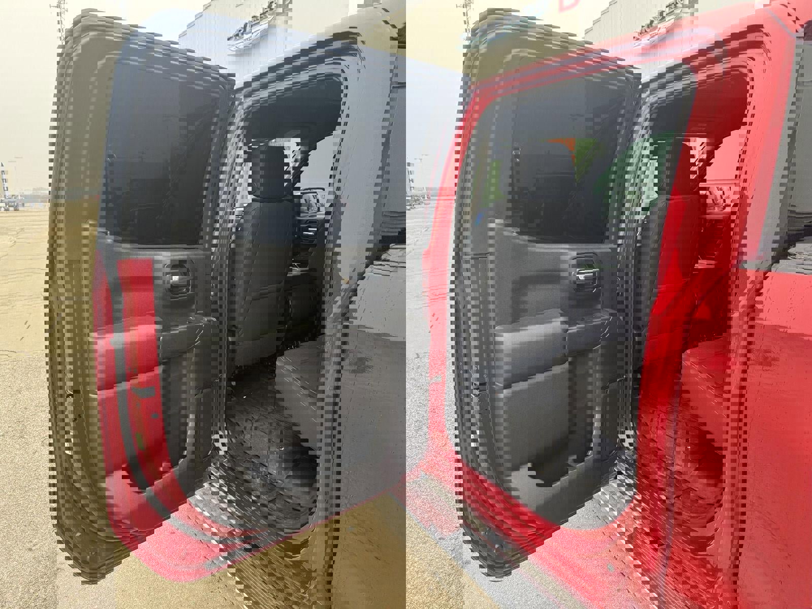 Used 2021 Chevrolet Silverado 1500 LT image 9