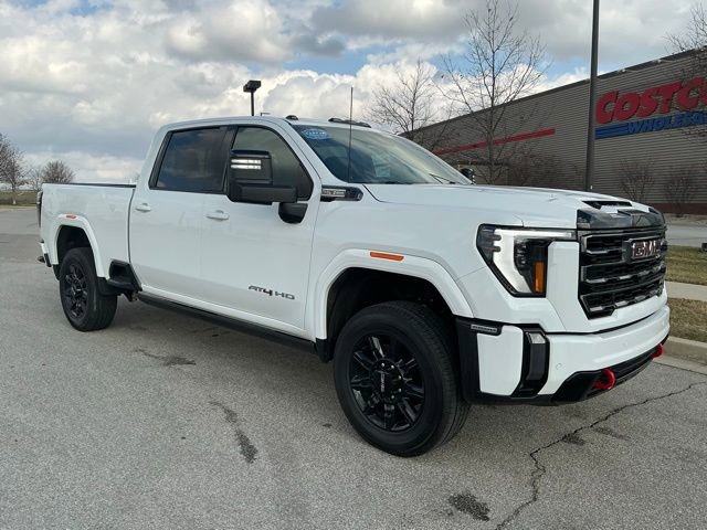 Used 2024 GMC Sierra 2500 AT4 w/ AT4 Premium Plus Package image 2