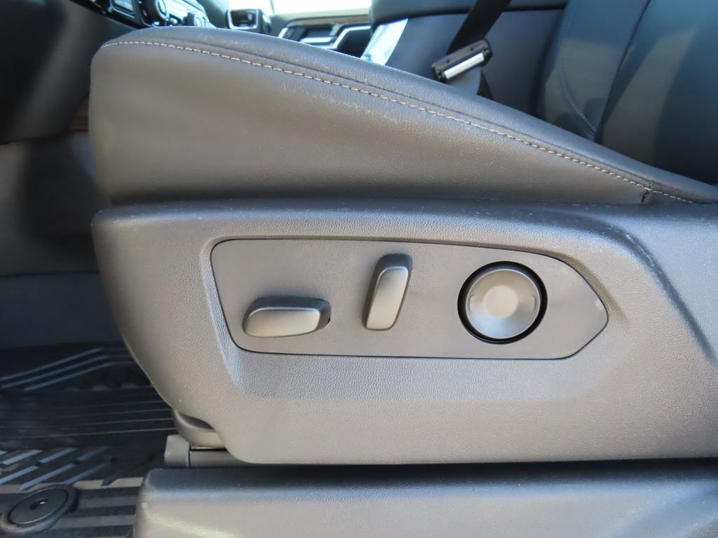 New 2026 Chevrolet Silverado 1500 RST w/ RST All Star Premium Package image 10