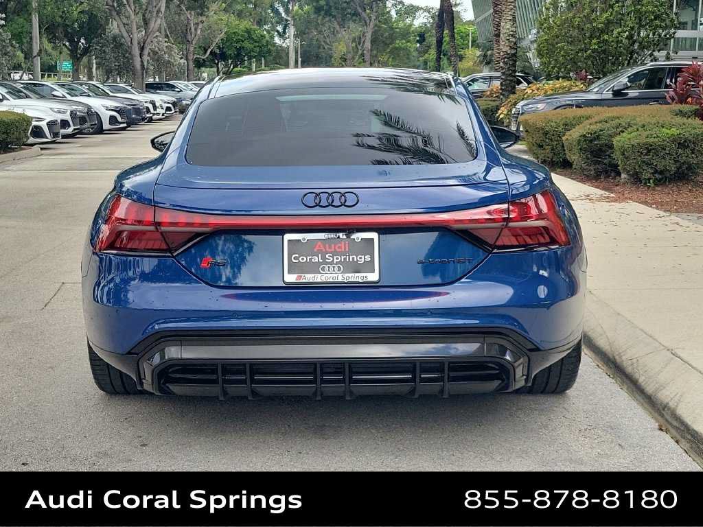 Used 2023 Audi RS e-tron GT w/ Carbon Performance Package AWD/4WD image 13