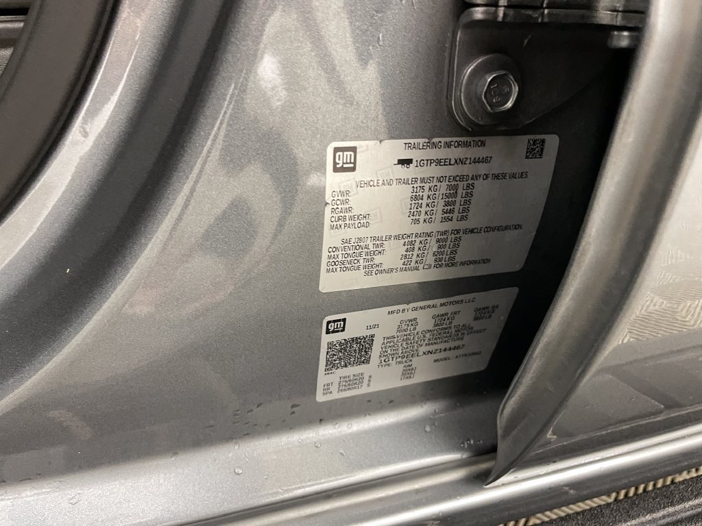 Certified 2022 GMC Sierra 1500 AT4 w/ AT4 Premium Package AWD/4WD image 37