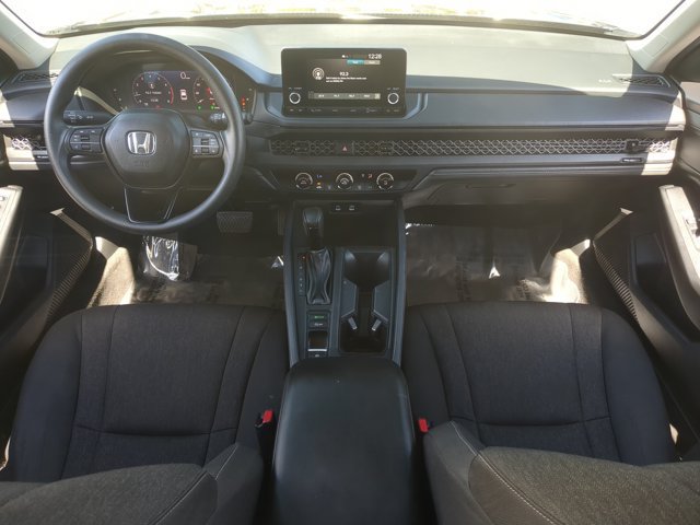 Used 2025 Honda Accord LX image 17